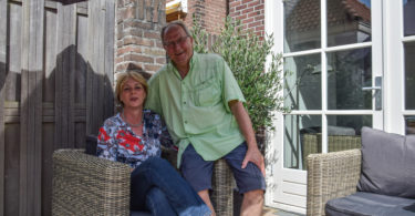 Paul en Ineke Tiel Groenestege op vakantie in Katwijk
